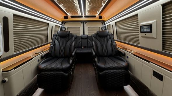 8 passenger sprinter van inside indianapolis